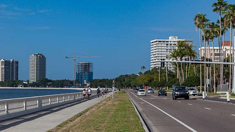 Bayshoure Boulevard